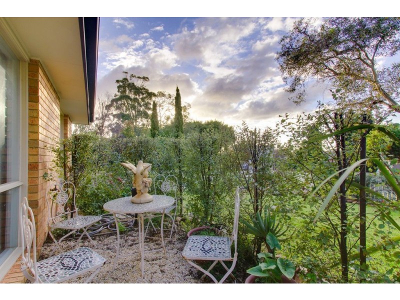 1/52 Alameda Avenue, Mornington VIC 3931