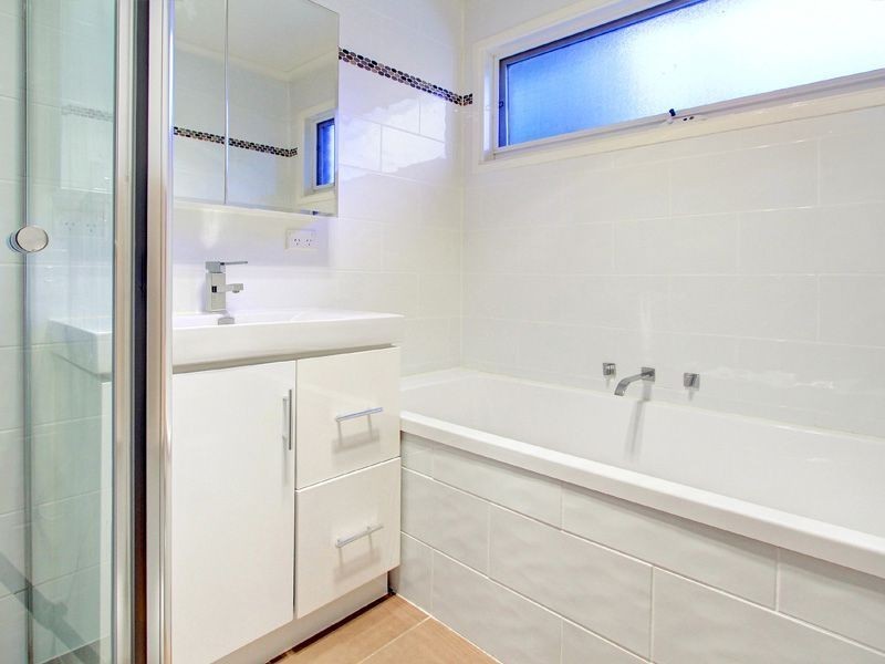 2/2 Oakland Street, Mornington VIC 3931