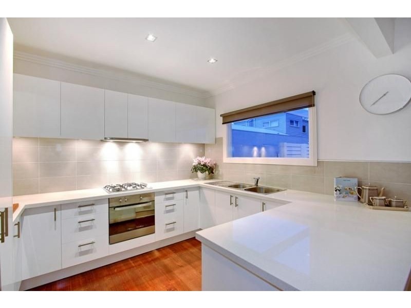 2/19 York Street, Mornington VIC 3931