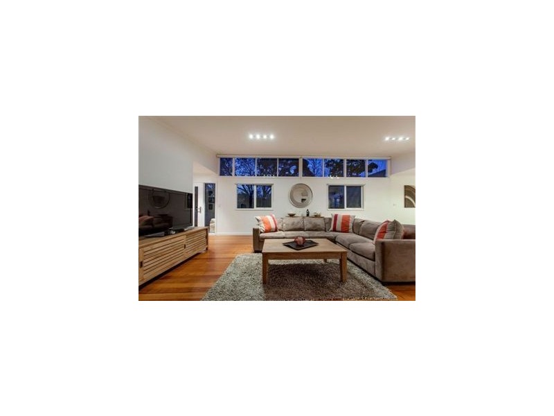 1 Oak Grove, Mount Martha VIC 3934