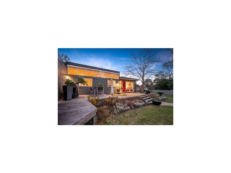 1 Oak Grove, Mount Martha VIC 3934