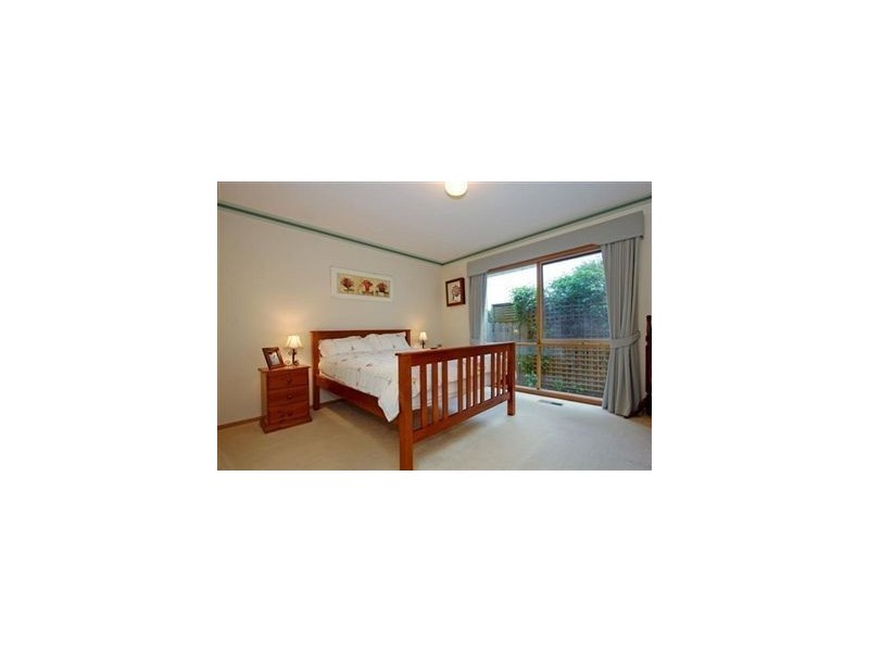 6 Raysun Court, Mornington VIC 3931