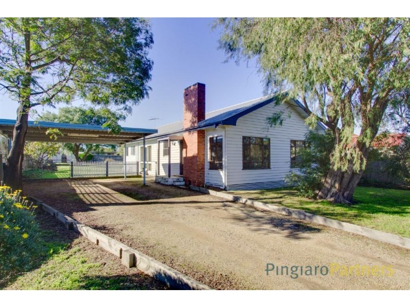 13 Haig Street, Mornington VIC 3931