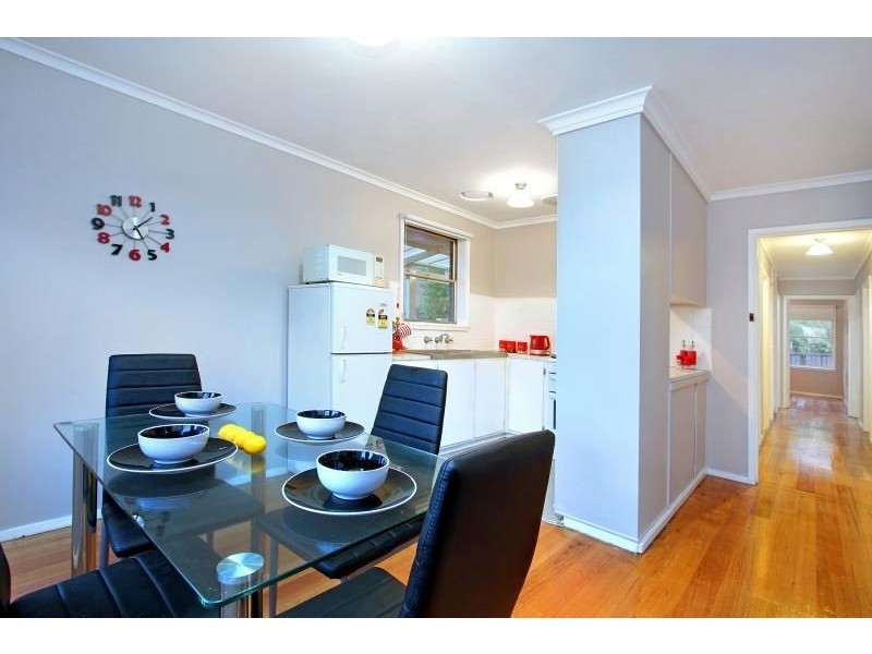 47 Robertson Drive, Mornington VIC 3931