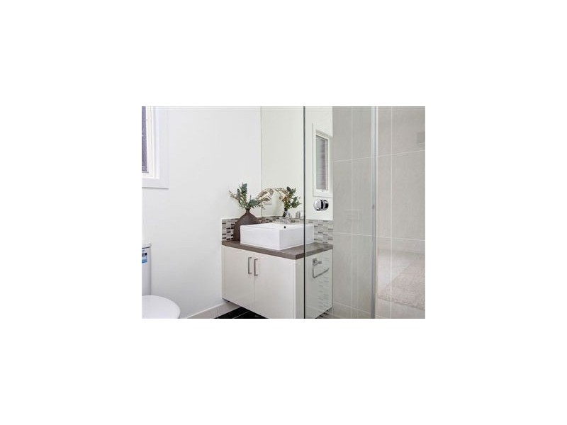 2/20 Wellington Street, Mornington VIC 3931