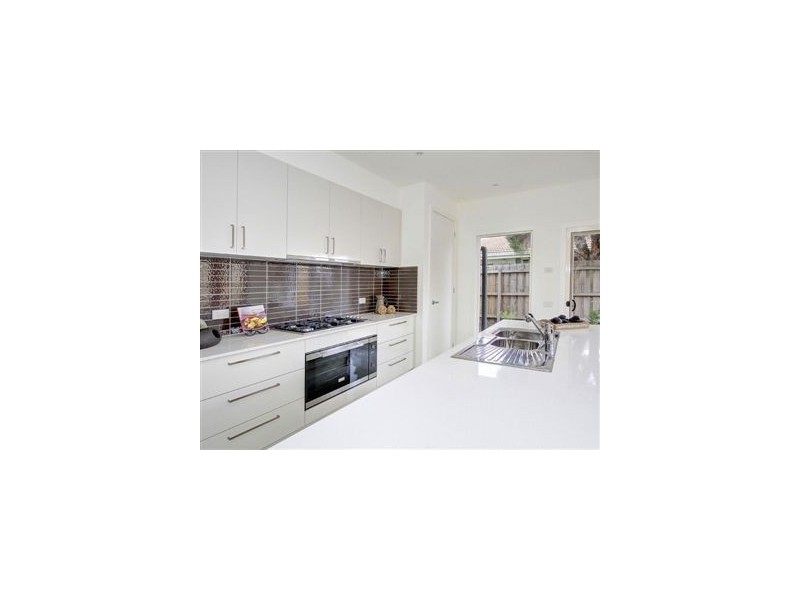 2/20 Wellington Street, Mornington VIC 3931