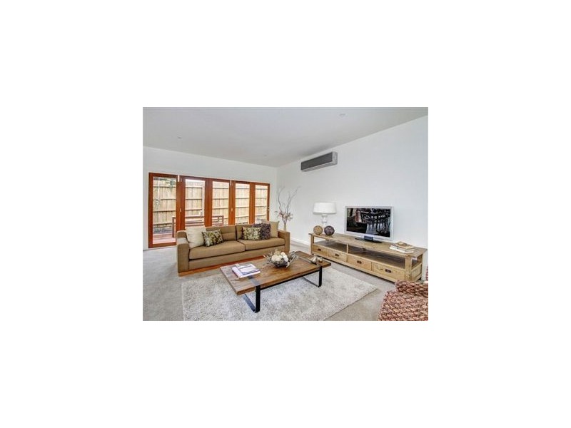 2/20 Wellington Street, Mornington VIC 3931