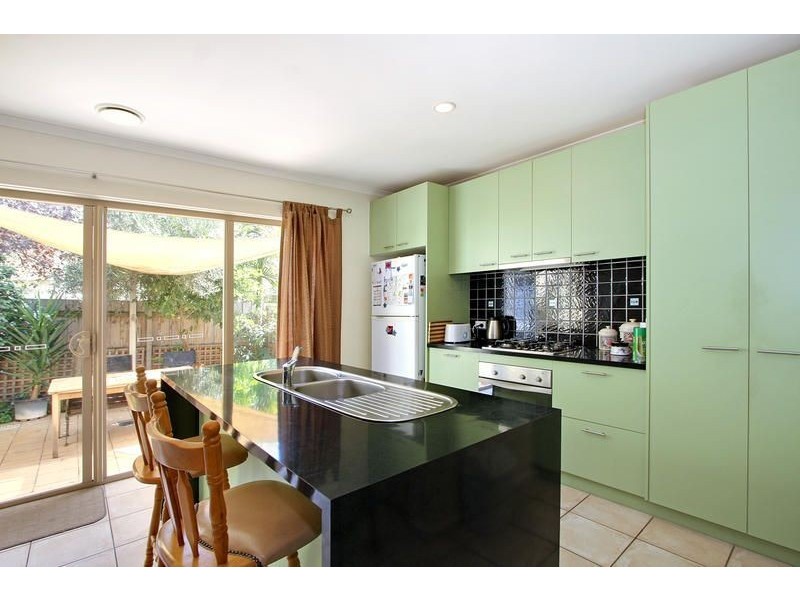 1/105 Tanti Ave, Mornington VIC 3931