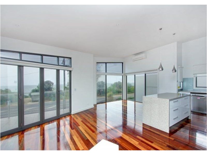 560 Esplanande, Mount Martha VIC 3934