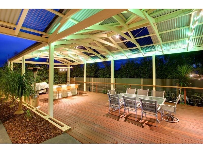 1 Bareena Court, Mornington VIC 3931