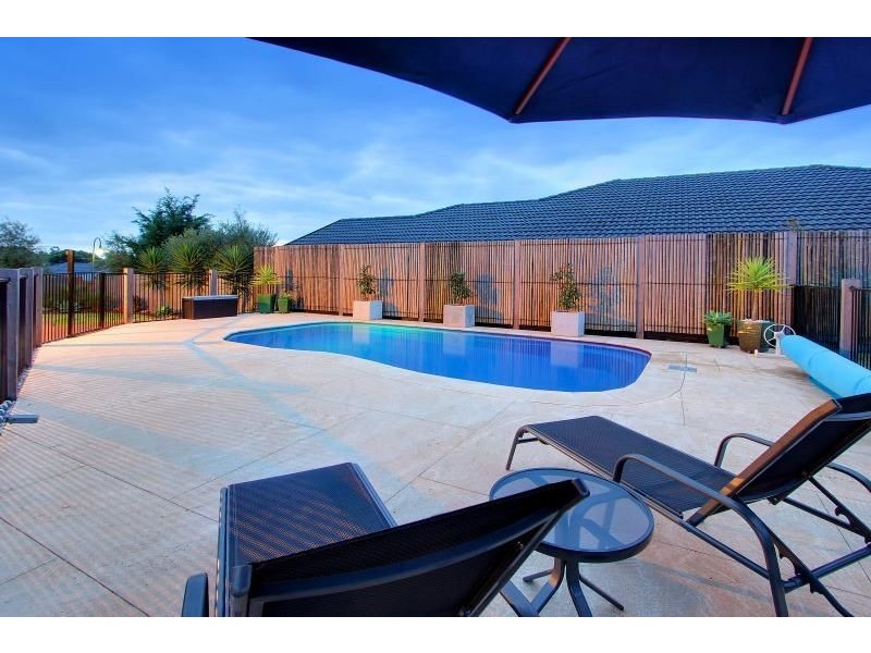 1 Bareena Court, Mornington VIC 3931