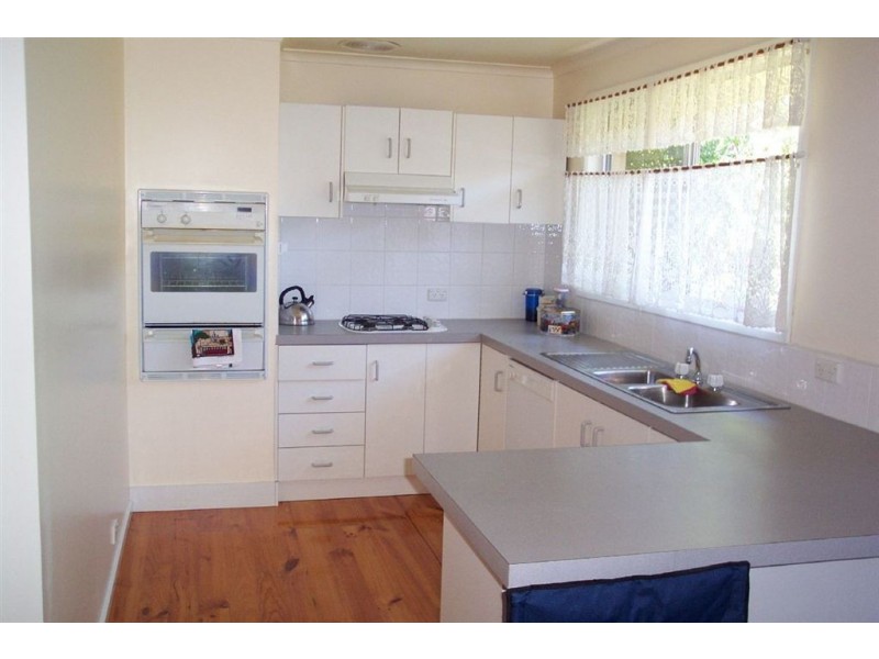 41 Sanderling Crescent, Mornington VIC 3931