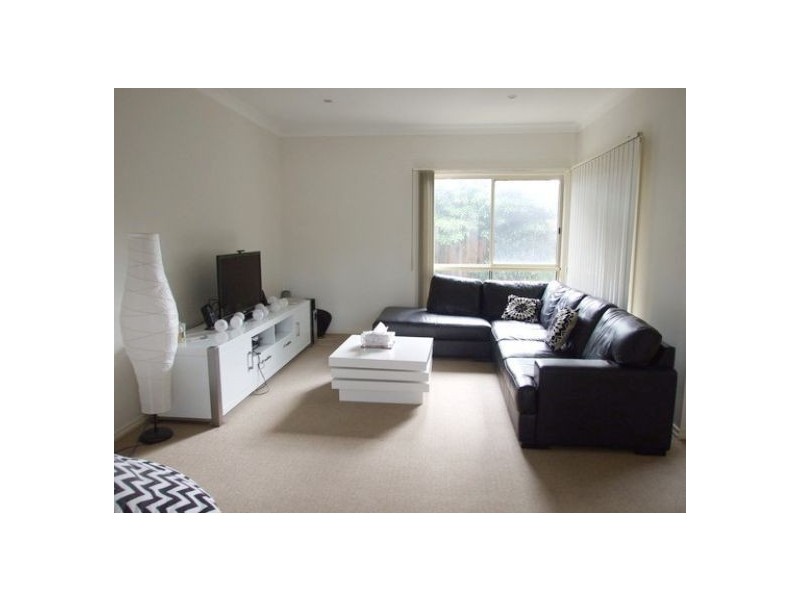 1/18 Heatherhill Road, Frankston VIC 3199