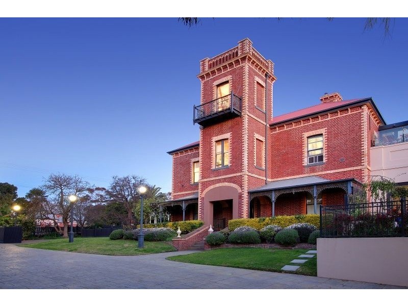 3/14 Tanti Avenue, Mornington VIC 3931