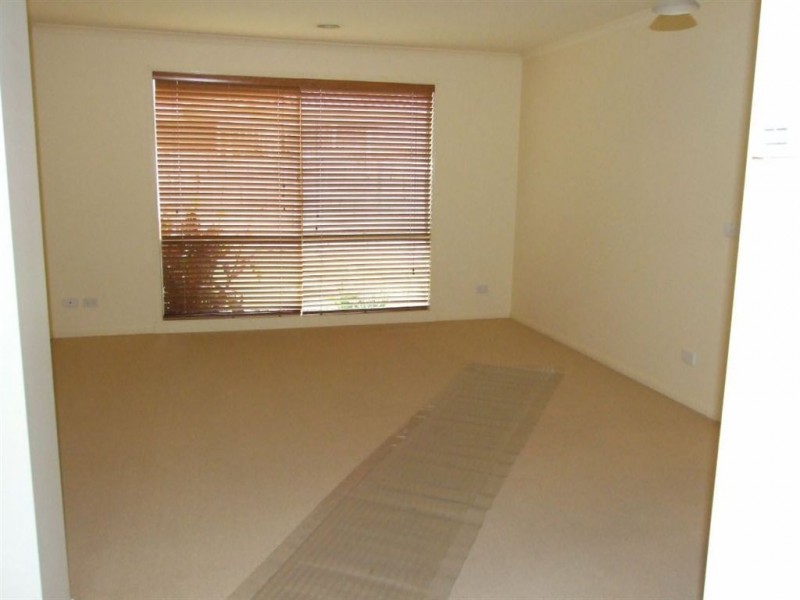 16 Weerona Way, Mornington VIC 3931