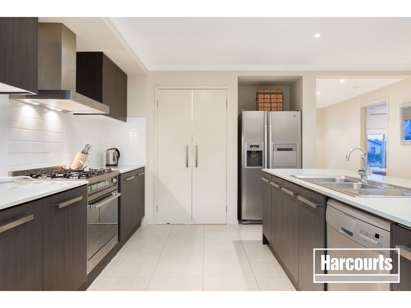 54 Matthew Circuit, Hastings VIC 3915