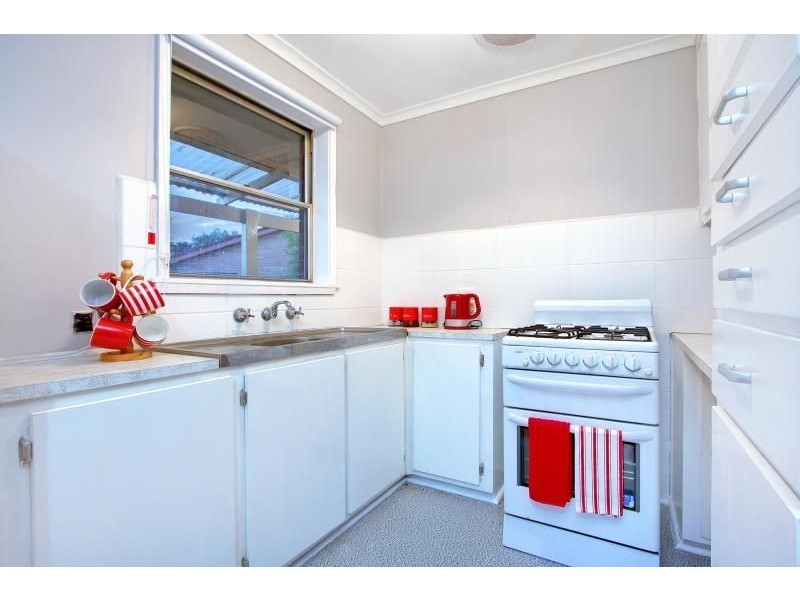 47 Robertson Drive, Mornington VIC 3931