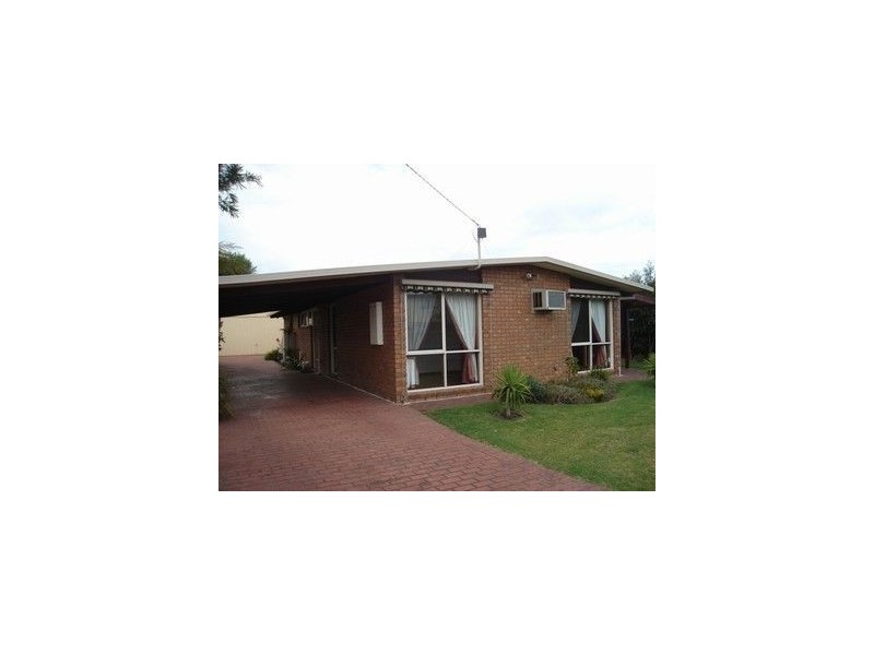 50 Coveside Avenue, Safety Beach VIC 3936