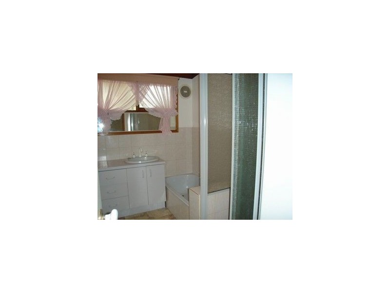 50 Coveside Avenue, Safety Beach VIC 3936