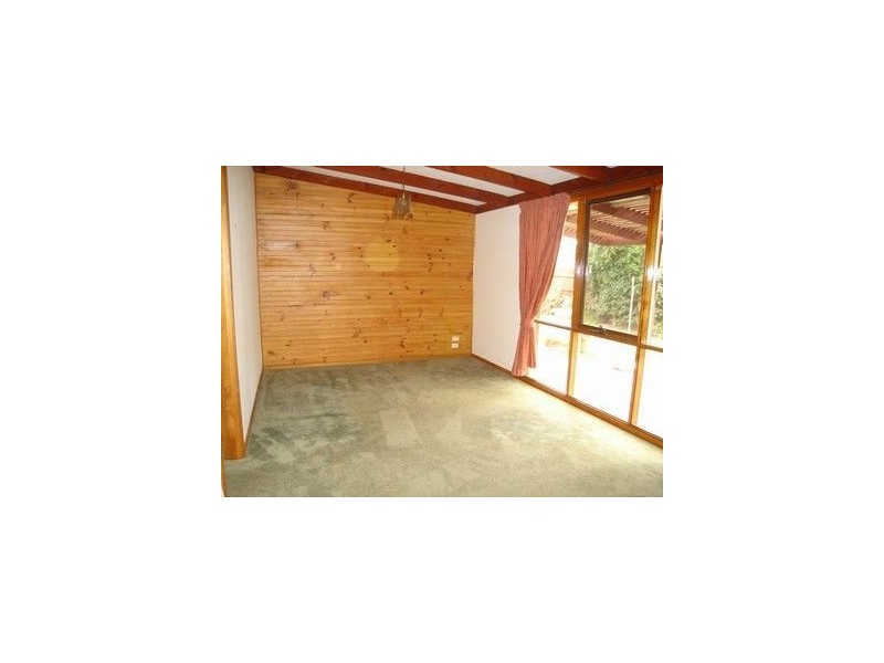 50 Coveside Avenue, Safety Beach VIC 3936