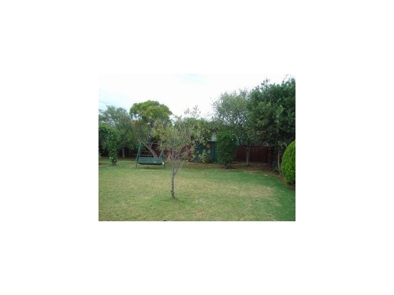 50 Coveside Avenue, Safety Beach VIC 3936