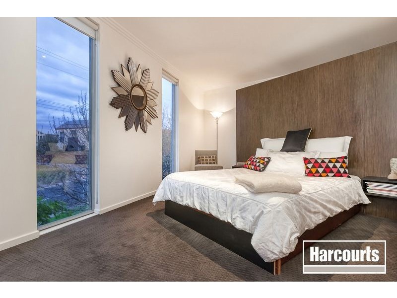 2b Tanti Avenue, Mornington VIC 3931