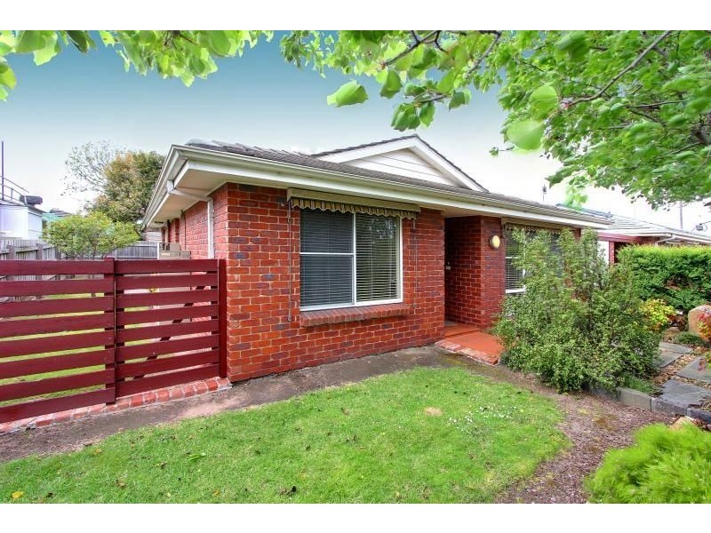 2/946 Nepean Highway, Mornington VIC 3931