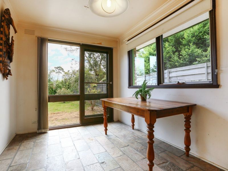 27 Acunha Street, Mount Eliza VIC 3930