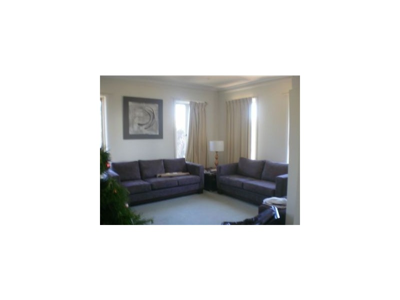 32 Nunns Road, Mornington VIC 3931