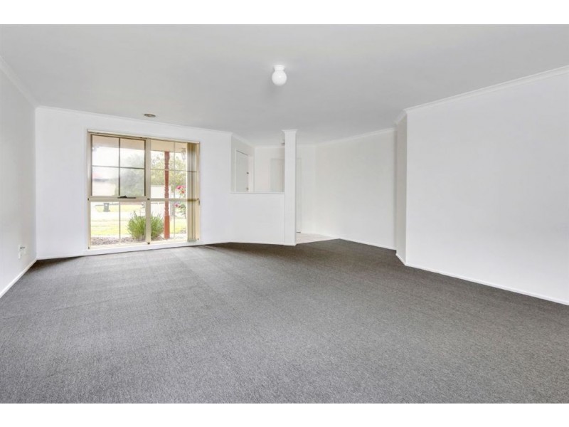 35 Wensleydale Drive, Mornington VIC 3931