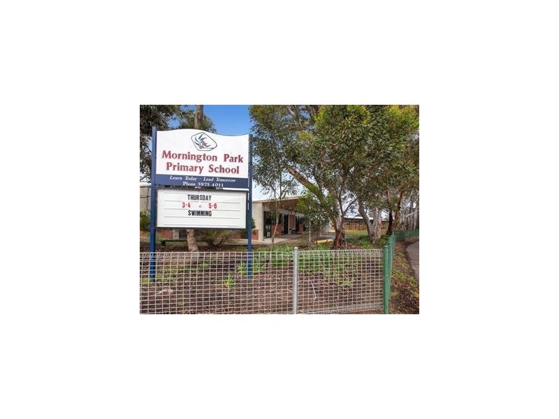 5 Myuna Court, Mornington VIC 3931