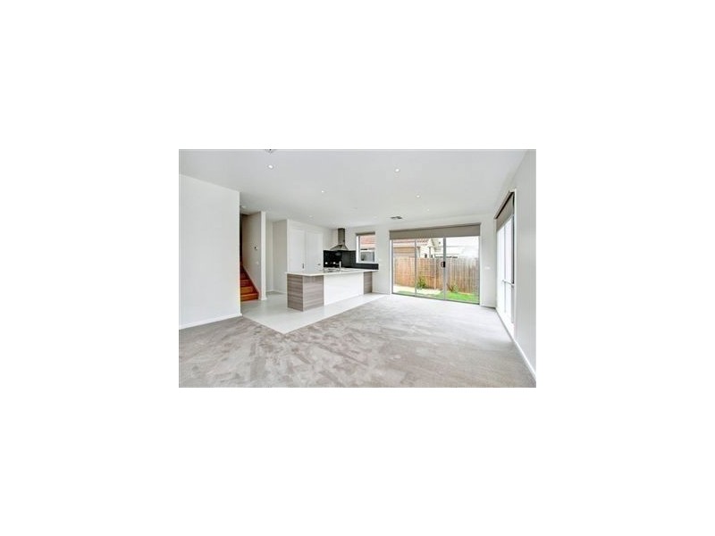 2/5 Kent Street, Mornington VIC 3931