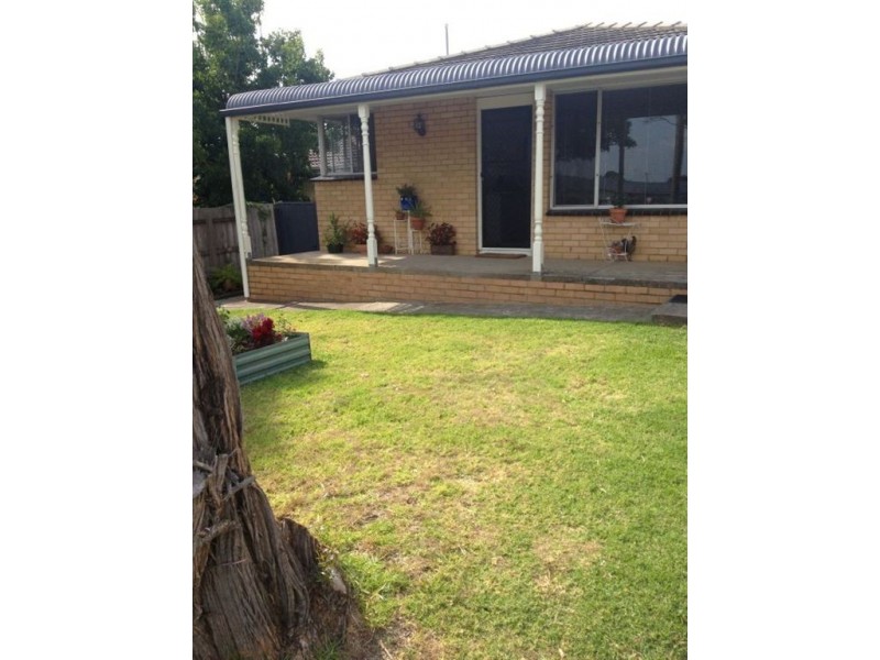 13 Hampden Street, Mornington VIC 3931