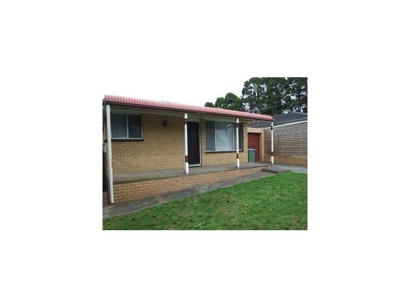 13 Hampden Street, Mornington VIC 3931