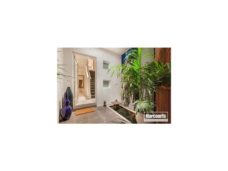 2b Tanti Ave, Mornington VIC 3931