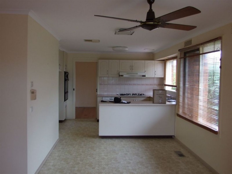 38 Gleneagles Ave, Mornington VIC 3931