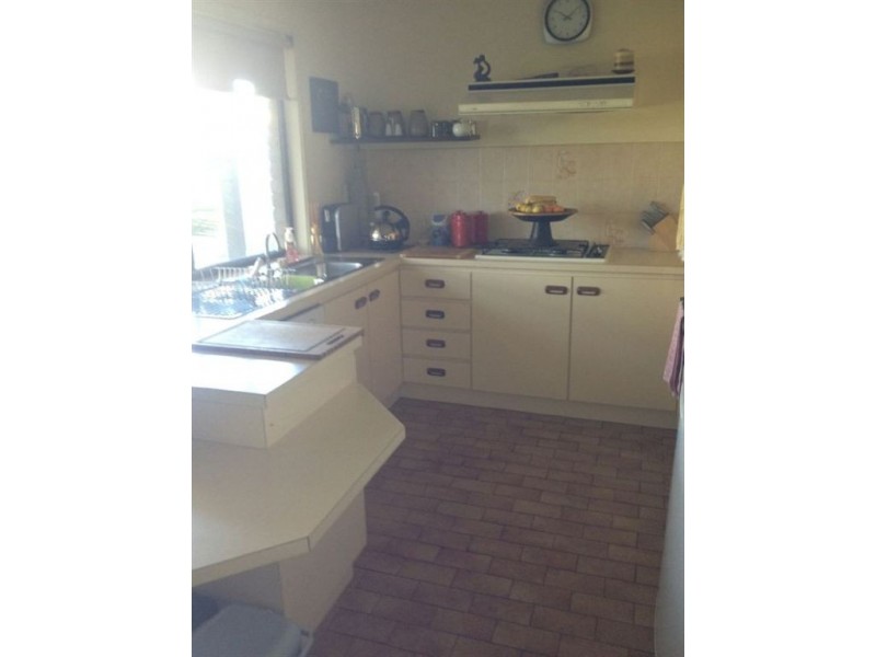 10 Ozone Ave, Mount Martha VIC 3934