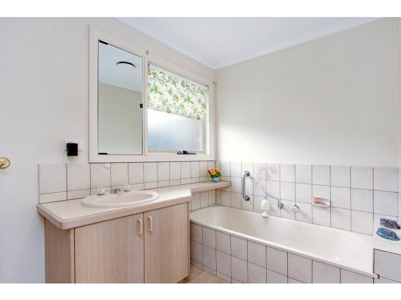 8/83-87 Prince Street, Mornington VIC 3931