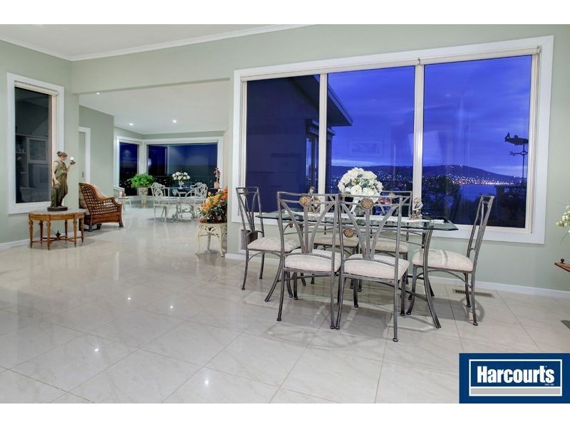 22 Grandview Terrace, Mount Martha VIC 3934