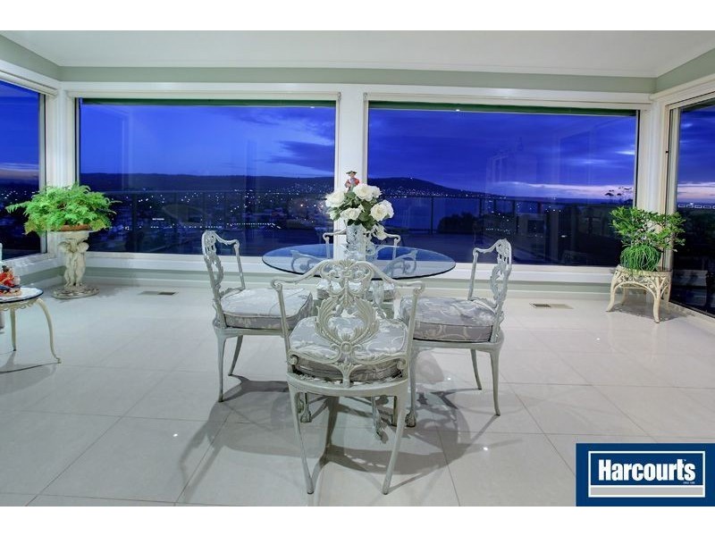 22 Grandview Terrace, Mount Martha VIC 3934