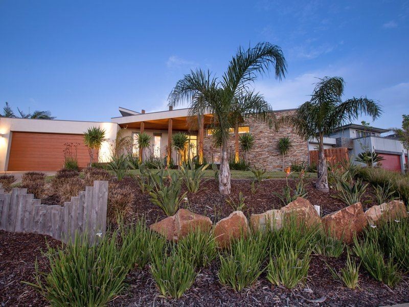 88 Summerfield Drive, Mornington VIC 3931