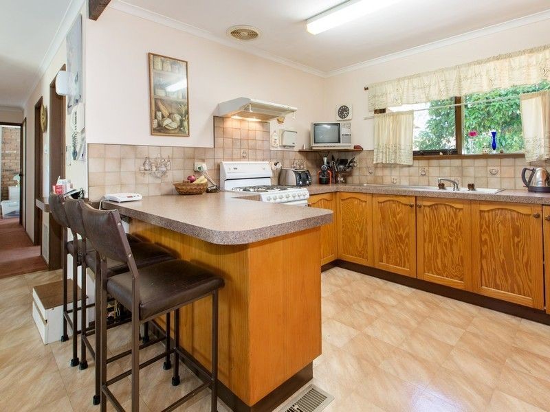 4 Lansell Place, Mount Martha VIC 3934