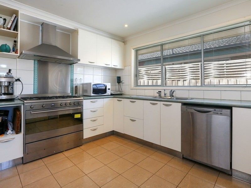 14 Corio Avenue, Frankston VIC 3199