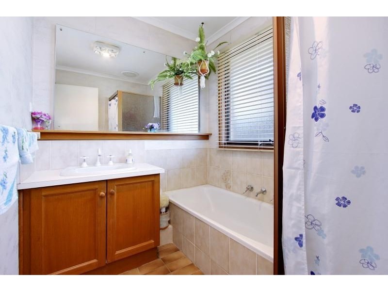 103 Robertson Drive, Mornington VIC 3931