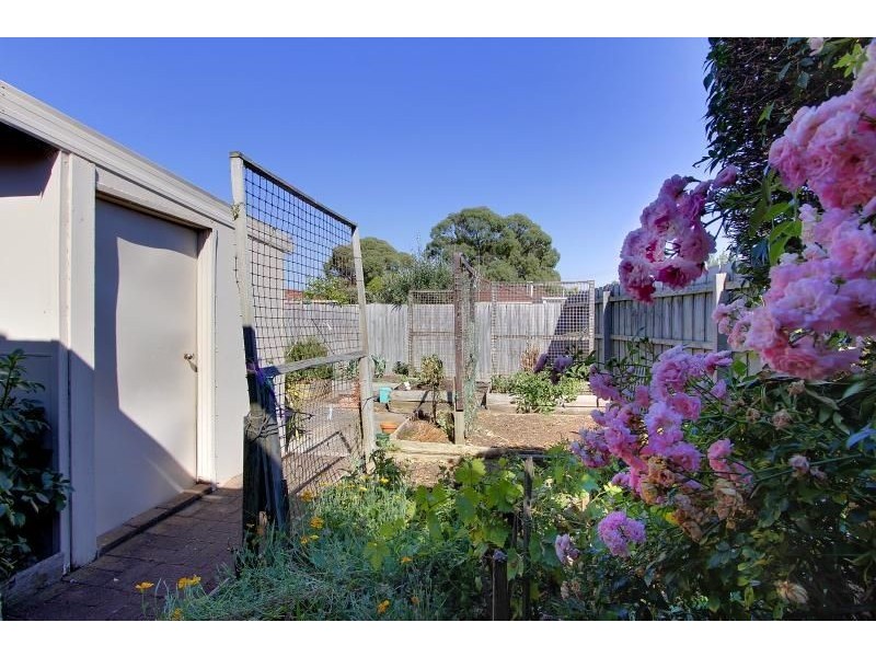 103 Robertson Drive, Mornington VIC 3931