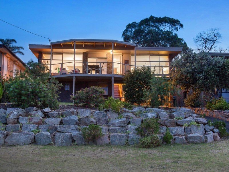 39 Dorothea Crescent, Dromana VIC 3936