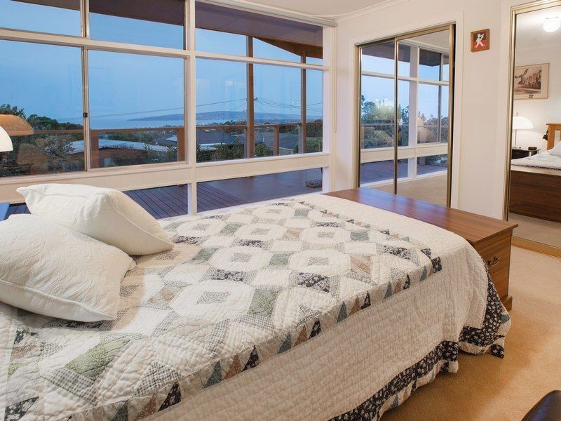 39 Dorothea Crescent, Dromana VIC 3936