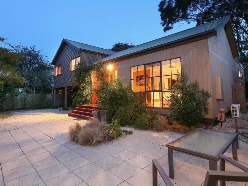 30 Acunha Street, Mount Eliza VIC 3930