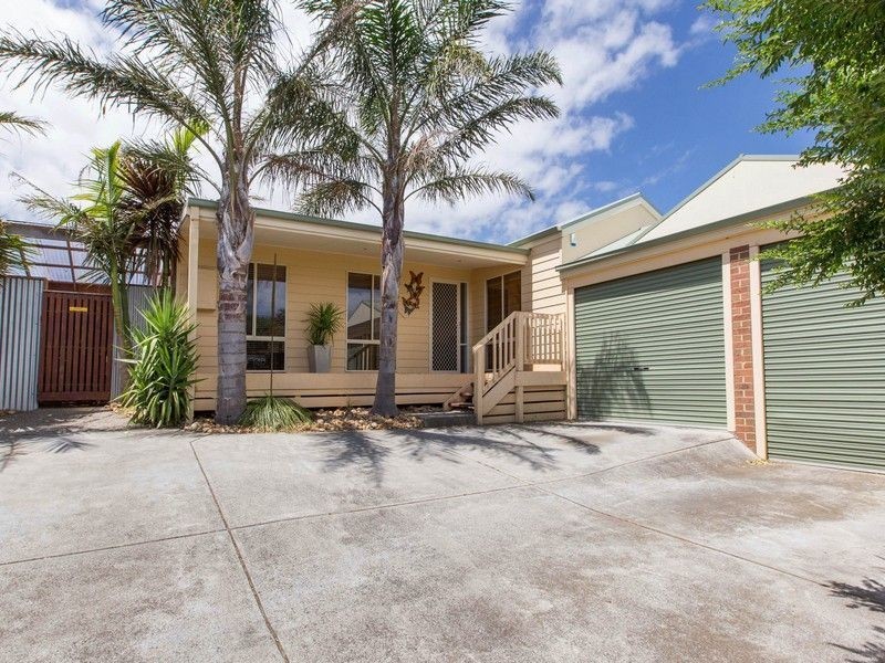 20a Brent Street, Mornington VIC 3931