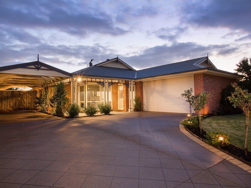 22 Tira Court, Mornington VIC 3931
